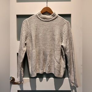 Grey H&M turtleneck Sweater - size M